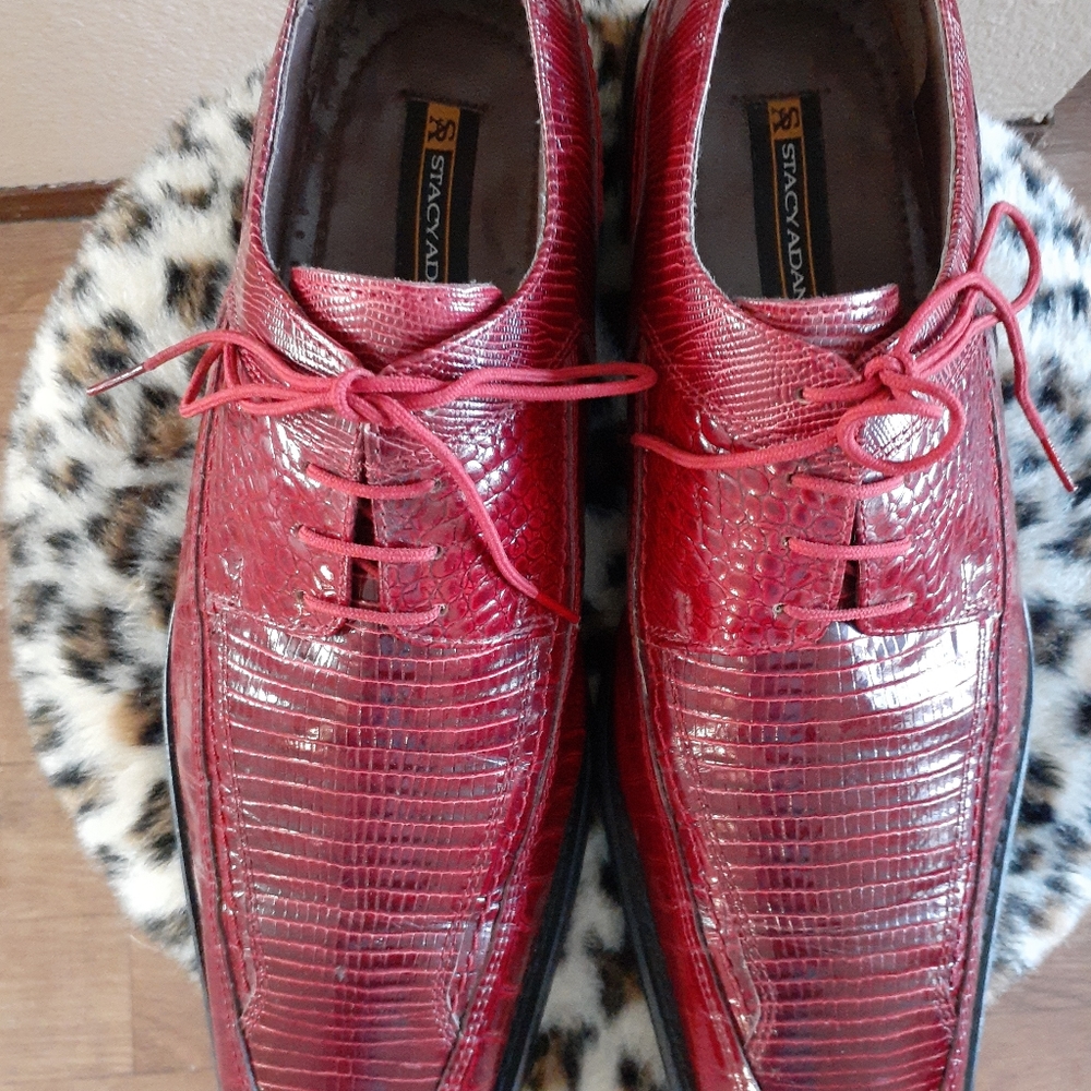 Men's shoes